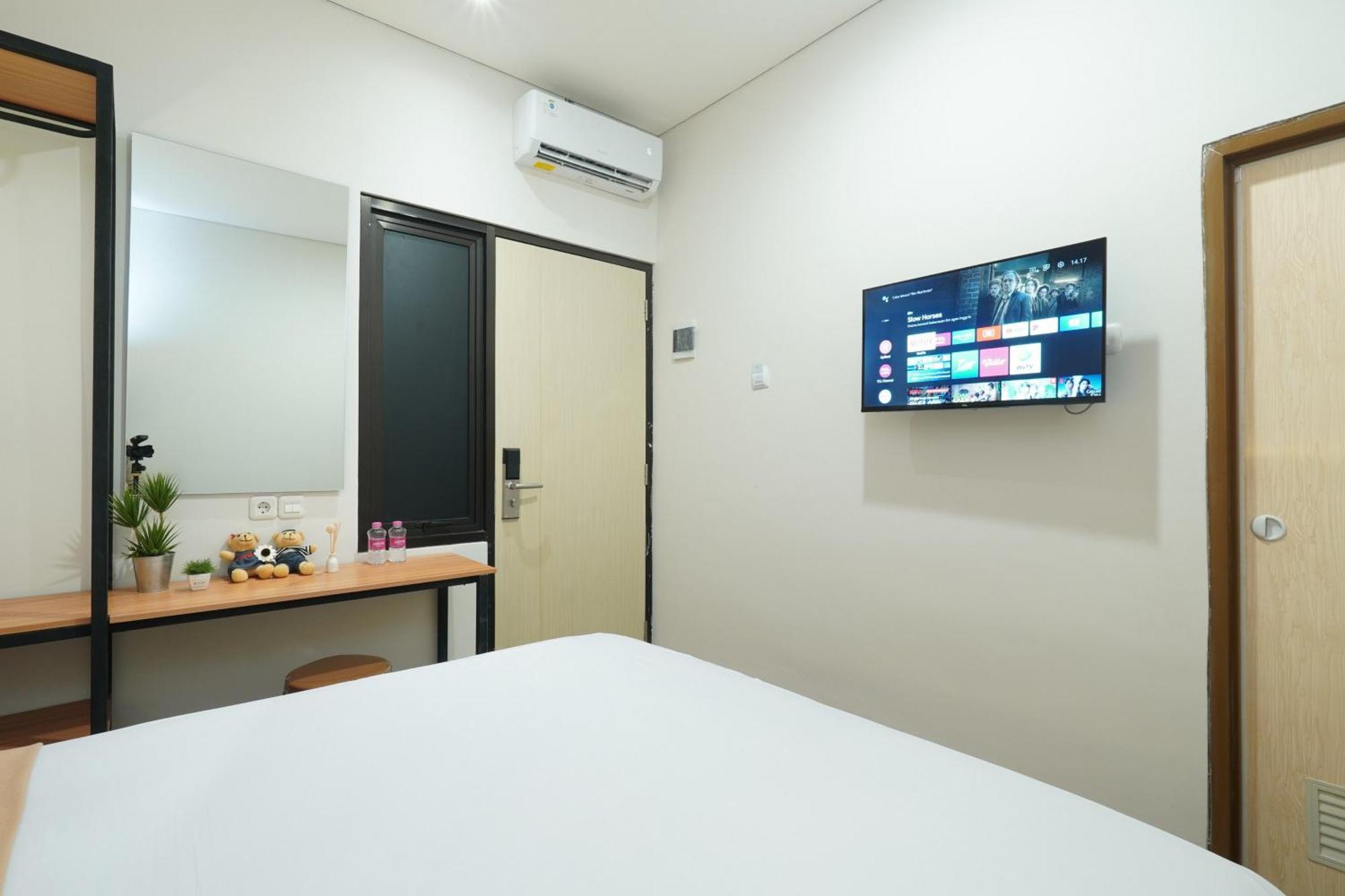Hotel Grand Valora Near Sam Poo Kong Mitra Reddoorz