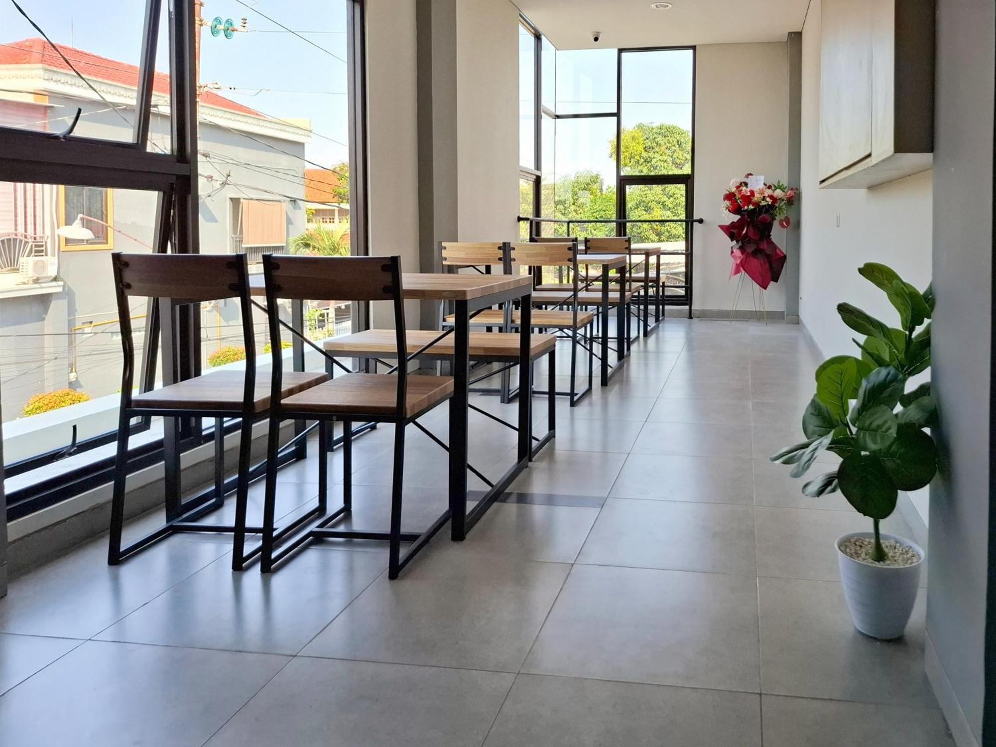 Grand Valora Near Sam Poo Kong Mitra Reddoorz Hotel Semarang